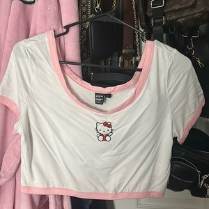 Hello Kitty crop tshirt
